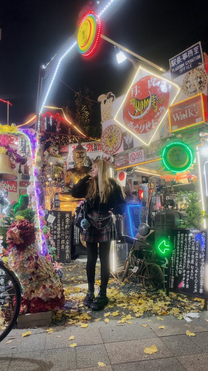 NimthyVt's tweet photo. Vivir en Japón es✨ https://t.co/e9Uo6cy22T
