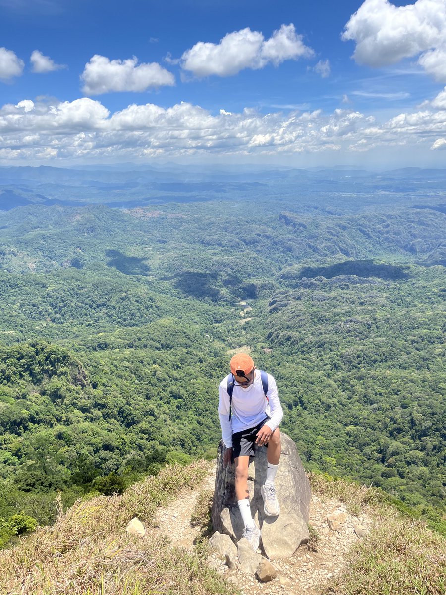 Ammink_Hermink's tweet image. Ada yg mau ikut muncak BawaKaraeng
mingu, senin?
#gowa #makassar