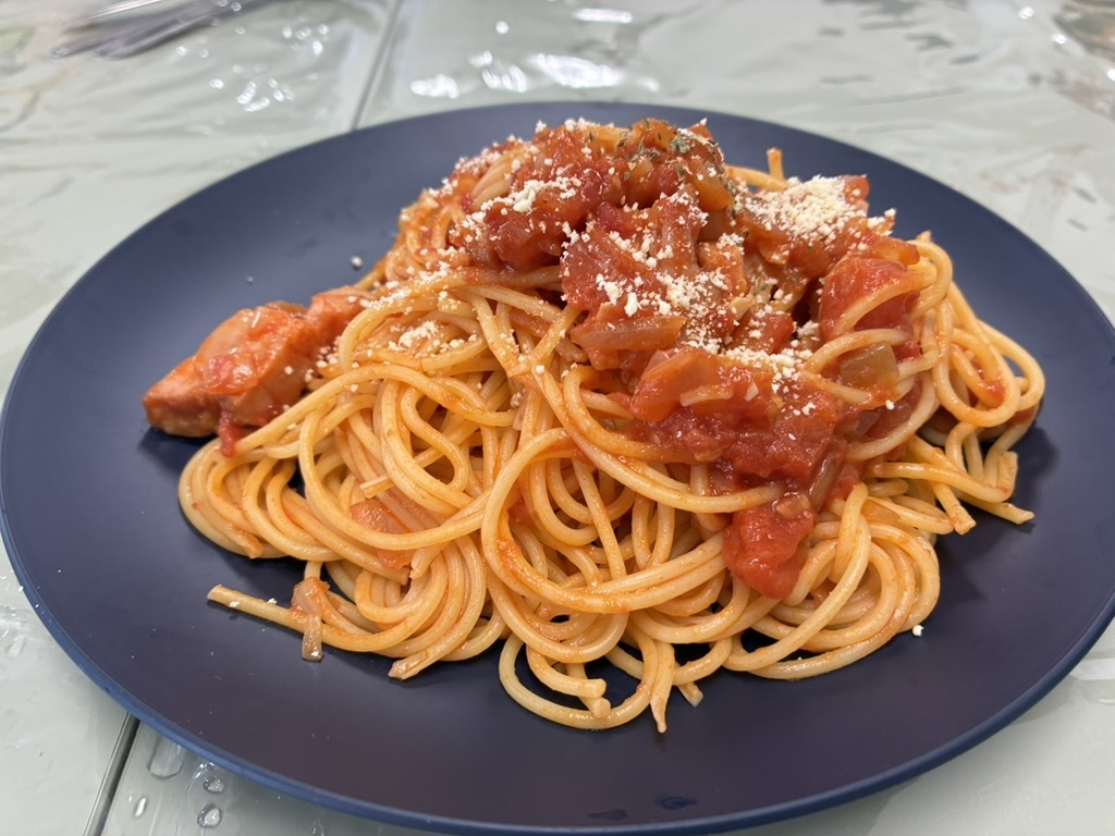 PractLabo's tweet photo. 【ブログ更新🍅】
1月の料理プログラムは、新年らしいメニューやリクエストメニューに挑戦しながら、みんなで楽しく調理を行いました👩‍🍳

��ログラムの様子はこちら👇
https://t.co/mGzbOpBvuR

#生活訓練 #プラクトラボ https://t.co/qYEs9YOs0x
