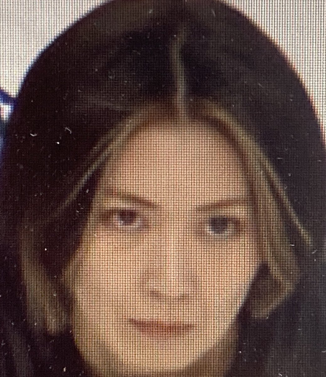 j_haruta's tweet photo. なんか似てる気がする https://t.co/kPd1PQKqrt