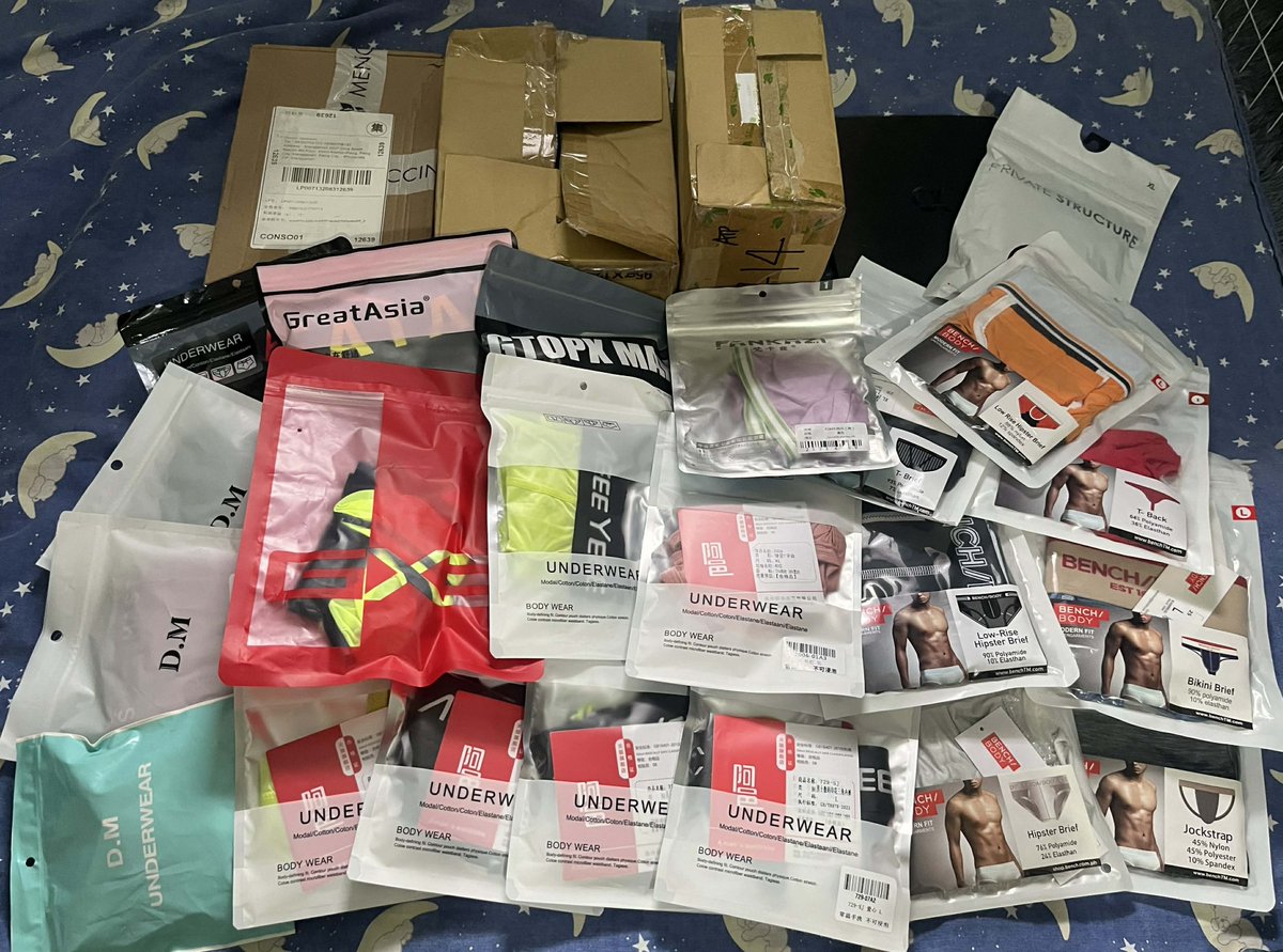 So many parcels, so many undies... so little time! 

so little sipag din para sukatin 😅 #hoarding #undiescollector