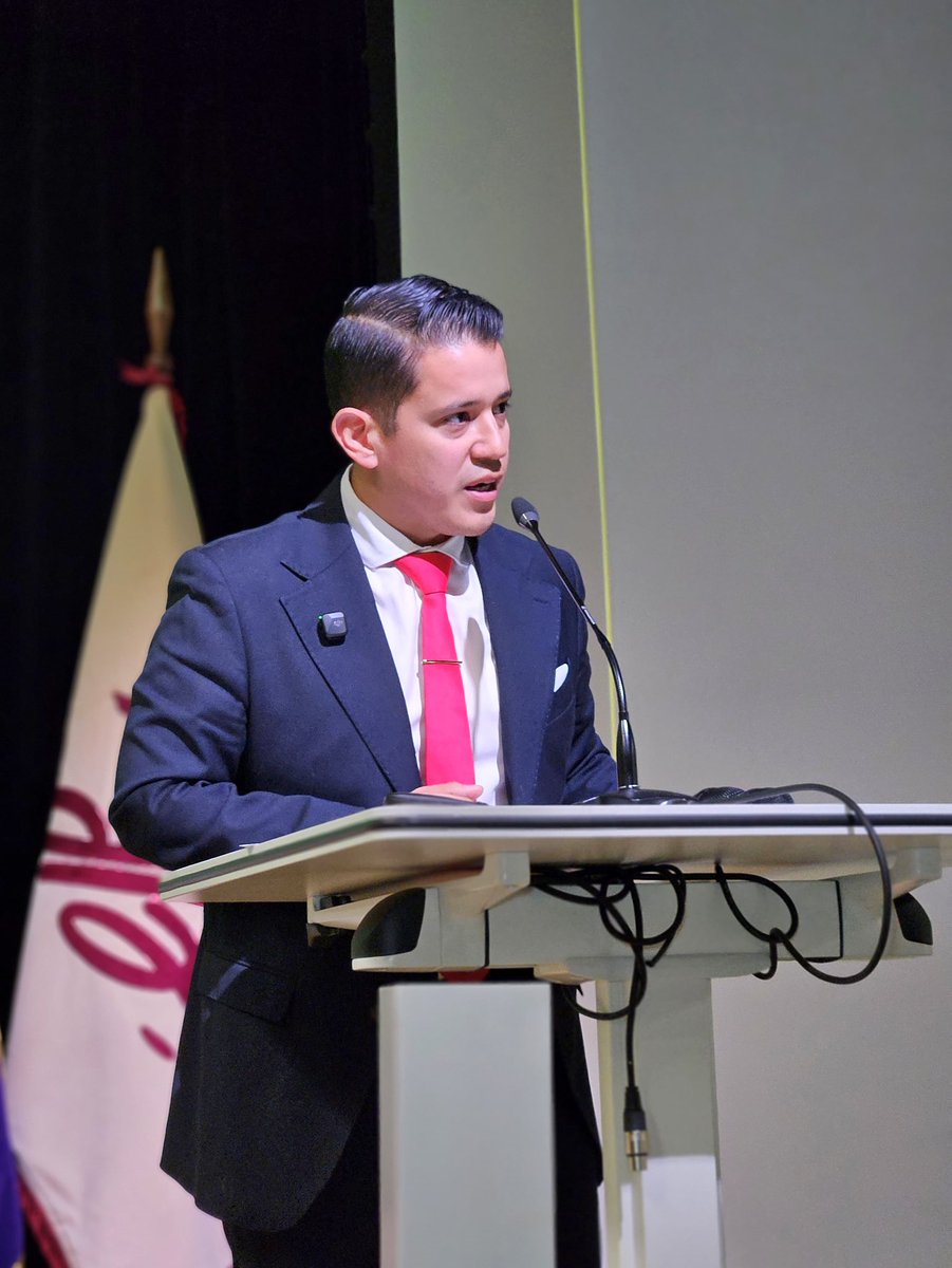 Arcsa_Ec's tweet photo. ¡Ciencia, regulación e innovación en acción! 🎓🔬

Nuestro dir. @DanielSanchezEc participó en el evento “Colorantes en la industria alimentaria” de @UDLAEcuador, fortaleciendo la articulación entre academia y regulación para promover innovación con responsabilidad sanitaria. https://t.co/0TvQVQQMz3