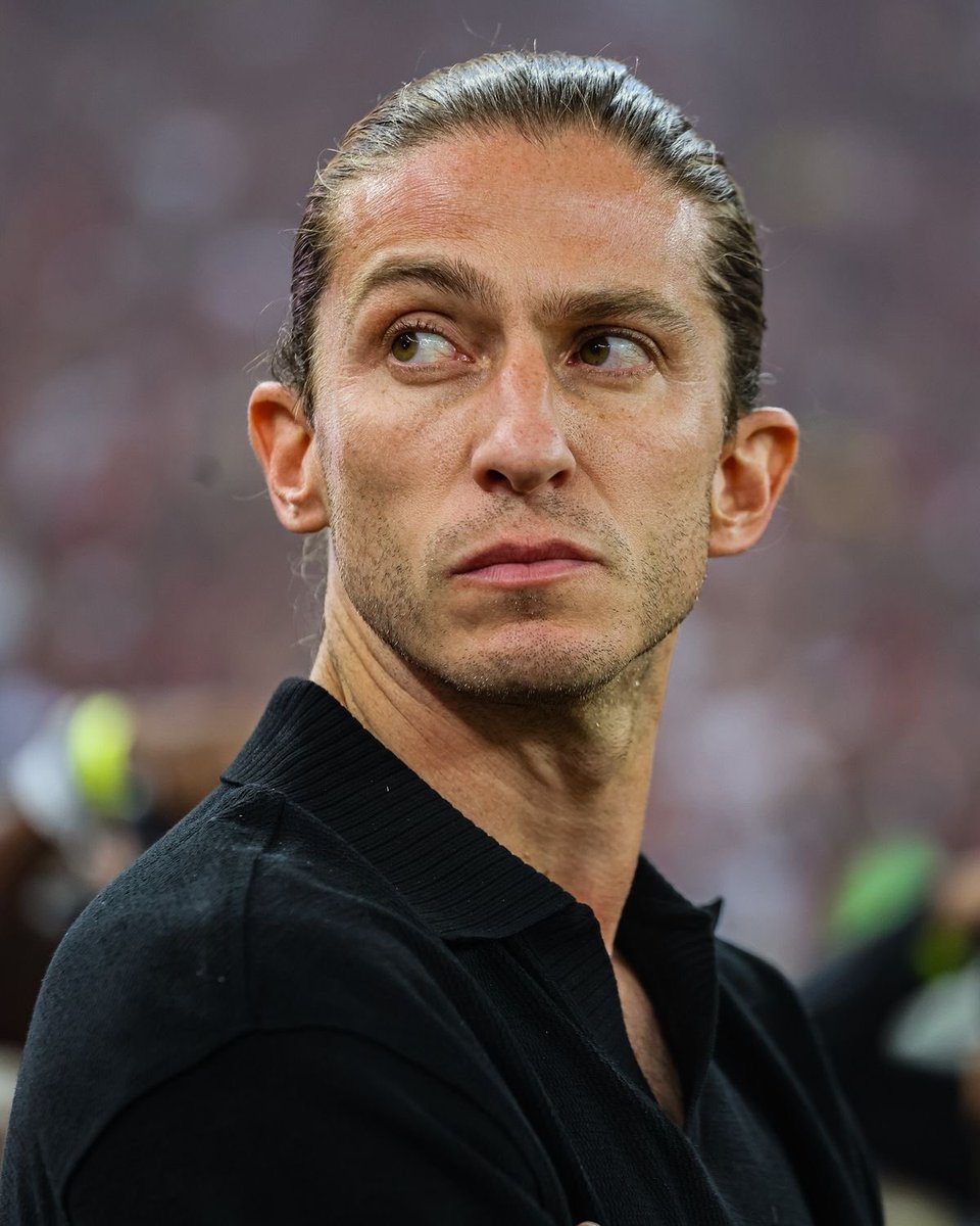 🚨 | Contagem regressiva para o centésimo jogo de Filipe Luís no comando técnico do Flamengo! 

➡️ Confira os números completos do treinador pelo CRF: 

🏟️95 jogos
✅60 vitórias (63.1%) 
🟰22 empates
❌13 derrotas (13.6%)
⚽️168 gols marcados (1.76/ jogo)
🥅61 gols sofridos (0.64/