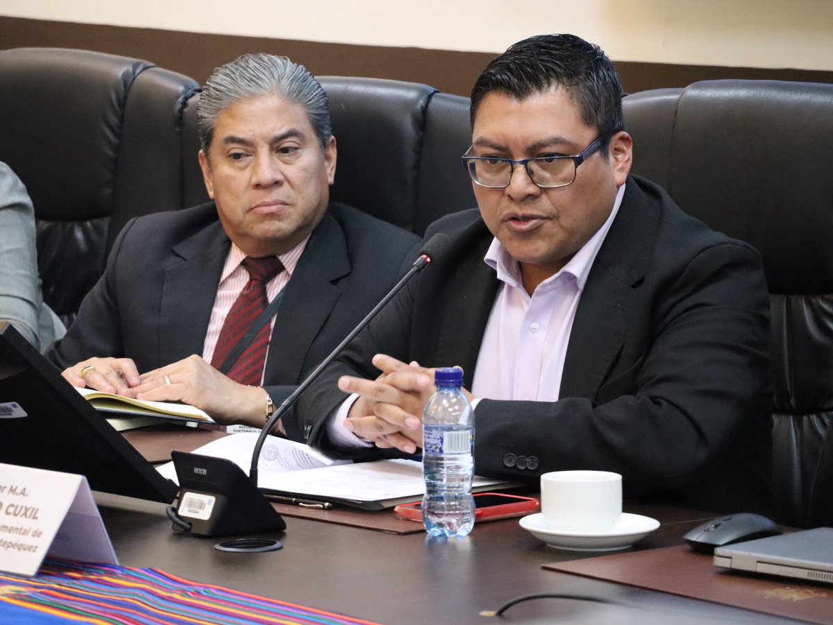 mynoralfonsogt's tweet photo. Es imperativo que el Mineduc avance contratación estos procesos a fin de no detener la formación de los estudiantes de La Antigua Guatemala.
#EducaciónEsPrioridad #FiscalizandoConRespeto #INVAL #AntiguaGuatemala https://t.co/y1lx1QRQsT
