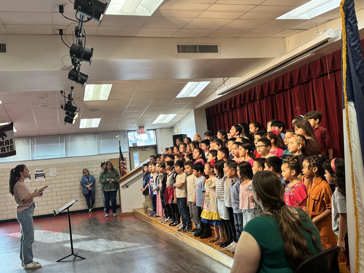 Mark Twain Elementary School tweet media