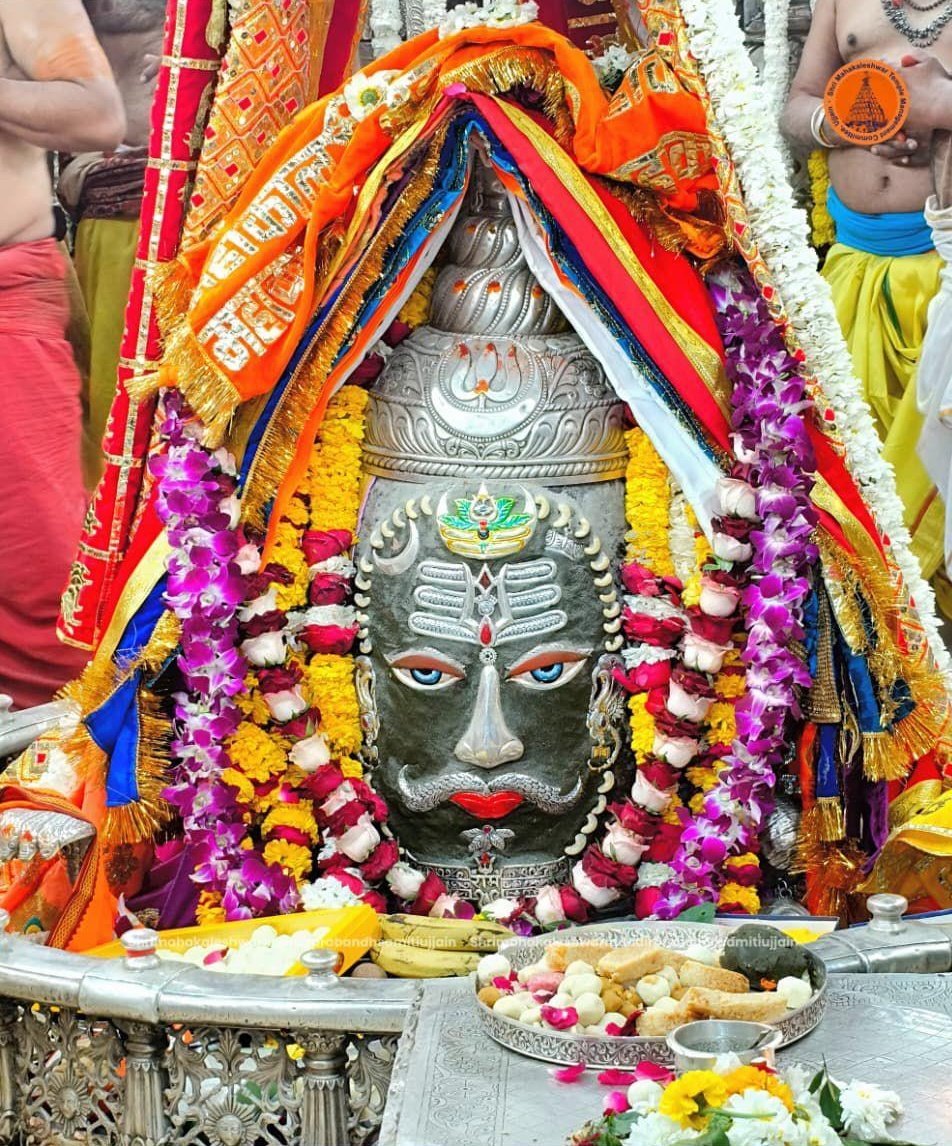 KailashOnline's tweet photo. जय श्री महाकाल 🚩🚩🚩 https://t.co/Q0Y60hD9ew