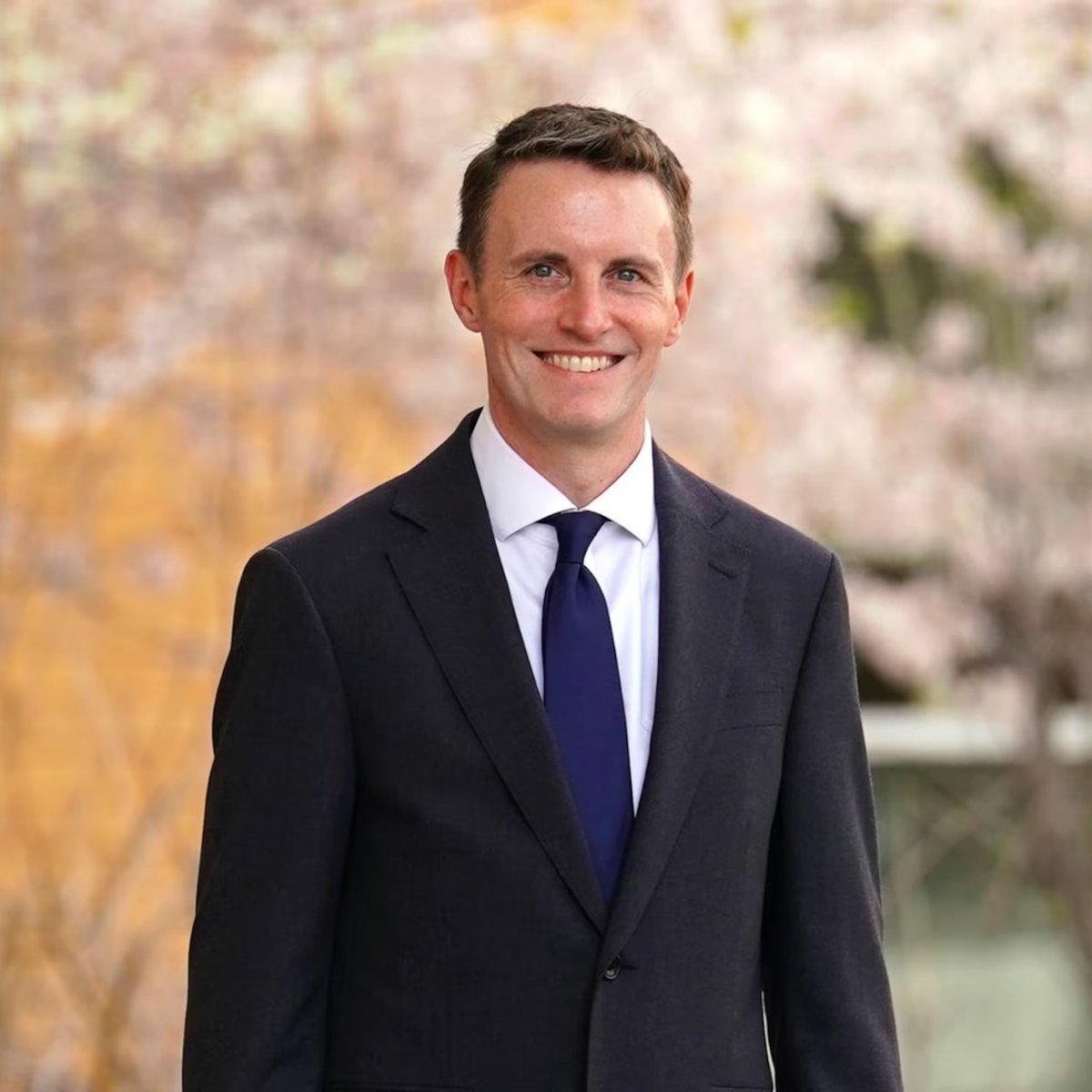 This is JP Cooney, a career federal prosecutor and Special Counsel Jack Smith's top deputy. He's running for Congress to flip a GOP-held seat in Virginia.

RETWEET if you support Cooney as he runs to flip this seat Blue!