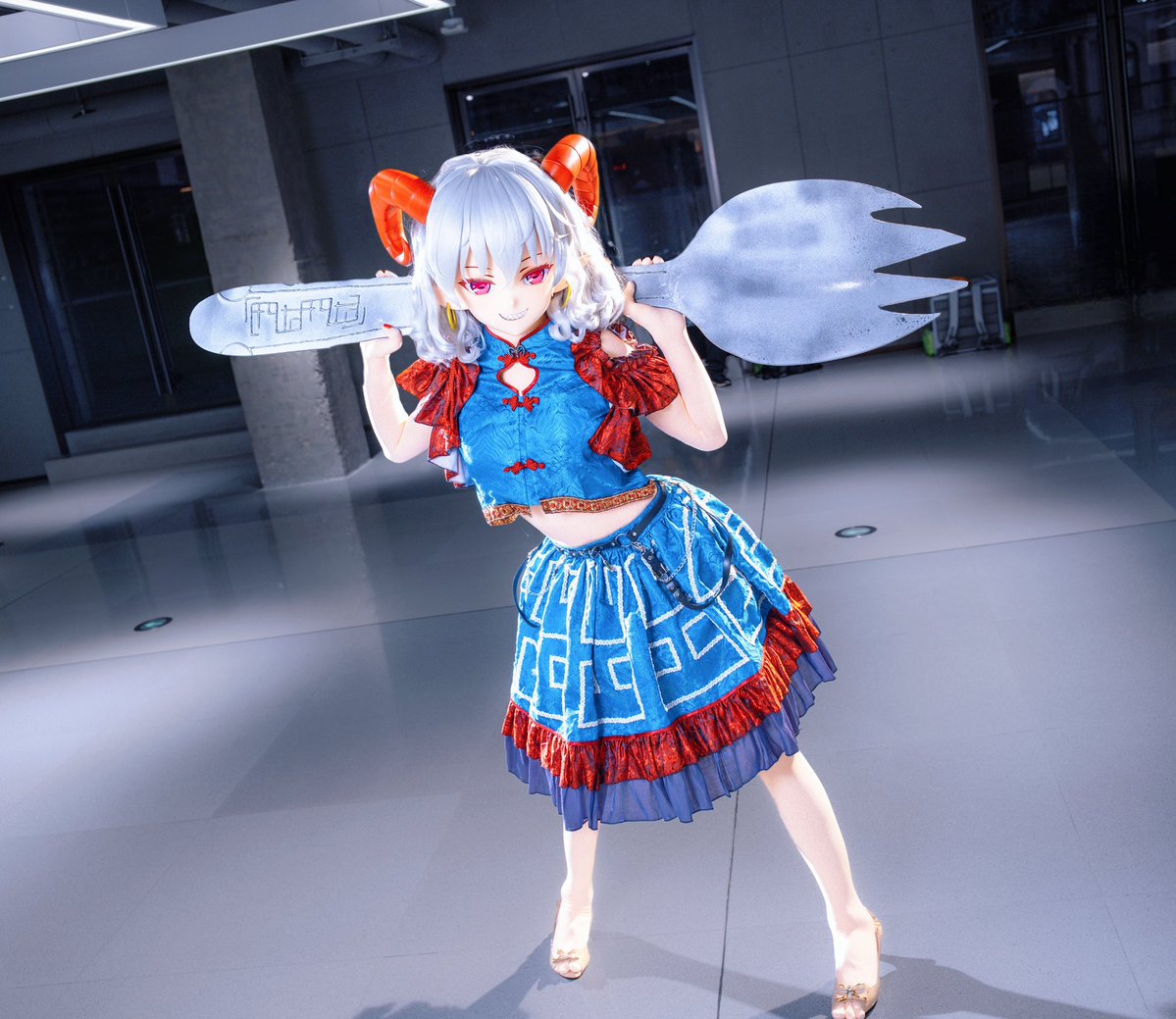 #東方Project #着ぐるみ #kigurimi #饕餮尤魔
危险，致命，迷人，
的饕餮尤魔