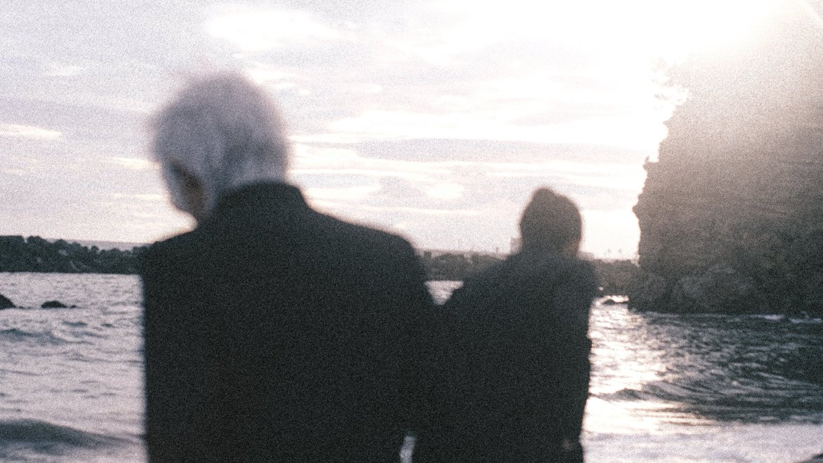 cosplay / 呪術廻戦
　　どれが本音で　何が大義で
　　なにが本音で　何が理想で

gojo:ミフ
geto:zupi
photo:Renna