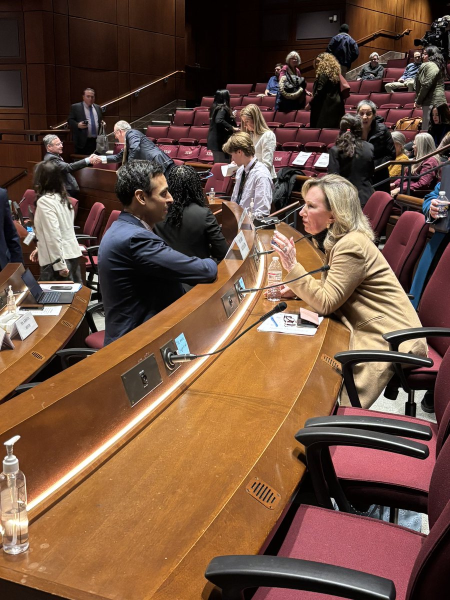 Rep. Suhas Subramanyam (VA-10) tweet media