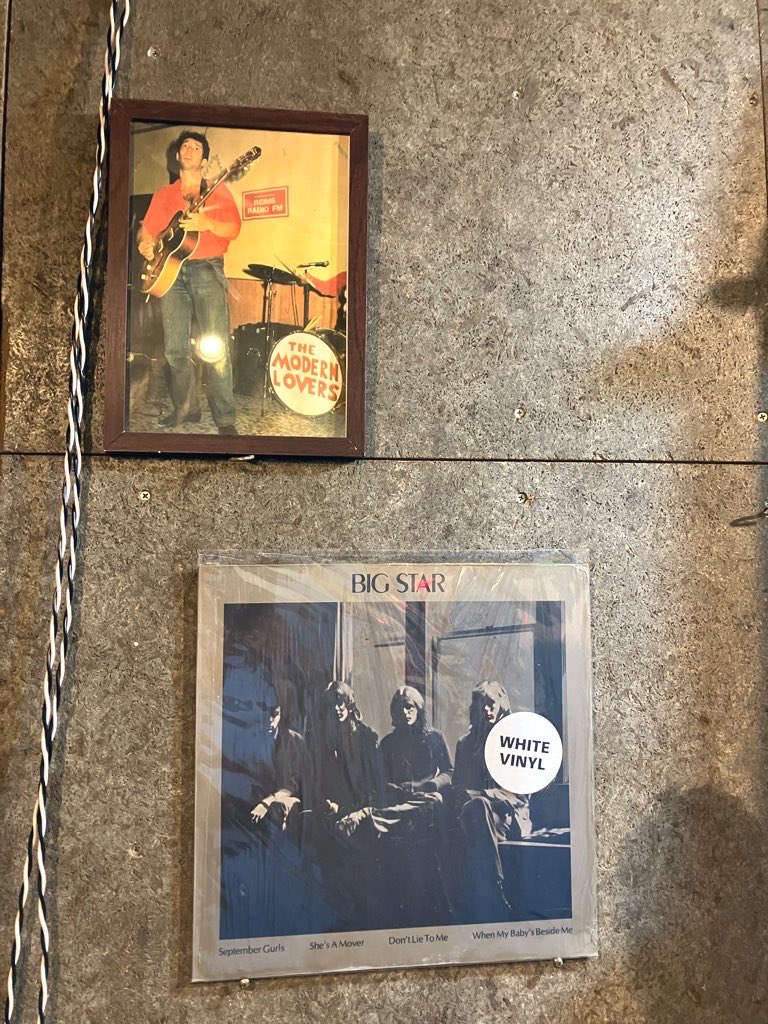 おはようございます。
本日2/13(金)の空き状況です。

【Aスタジオ】
空きなし

【Bスタジオ】
18:00〜19:00

【Cスタジオ】
18:00〜19:00
22:00〜23:00

ご予約お待ちしております🥁

☎︎03-3305-4419
✉️musicstudio.shuffle@gmail.com