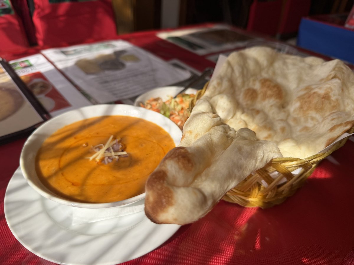 kreo7's tweet image. タイムラインに流れてきたニュースが目に止まったので久しぶりにランチはカレー。ここはネパールの方がやってるけど続けて欲しいな。（もちろん他の国の方のお店も）