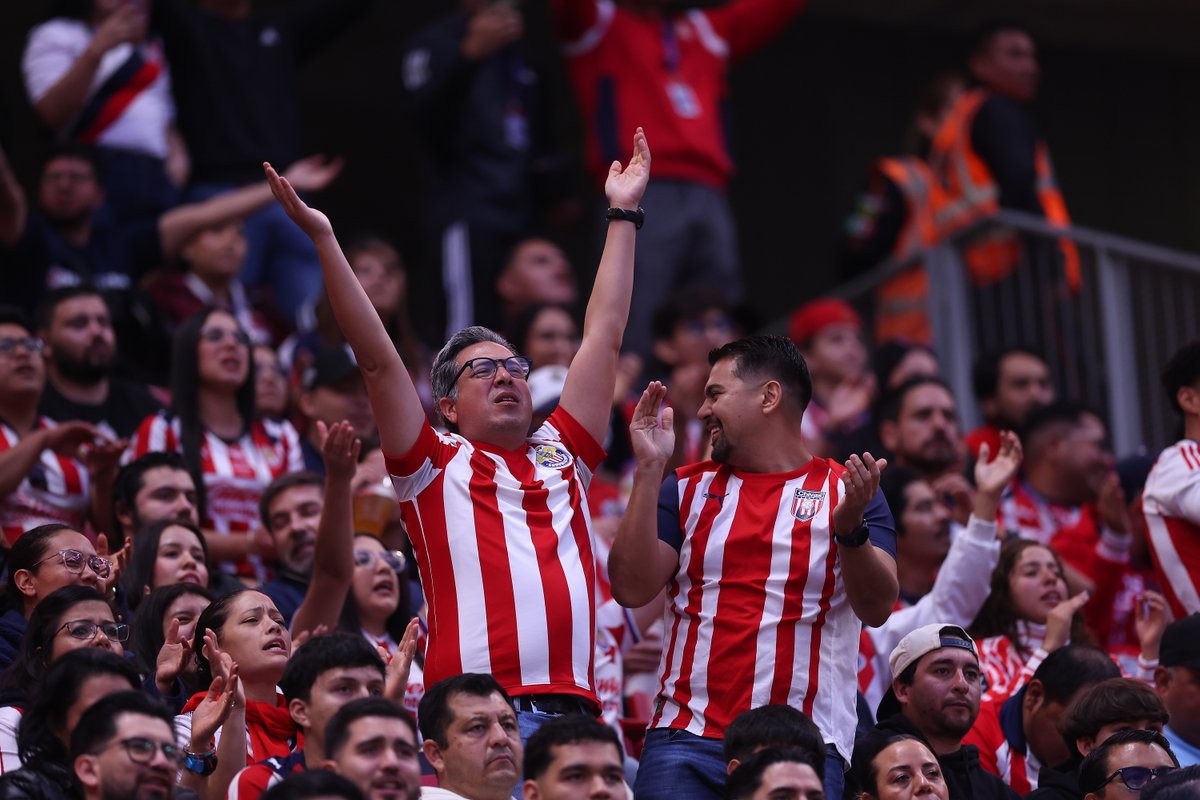 CHIVASTV tweet media