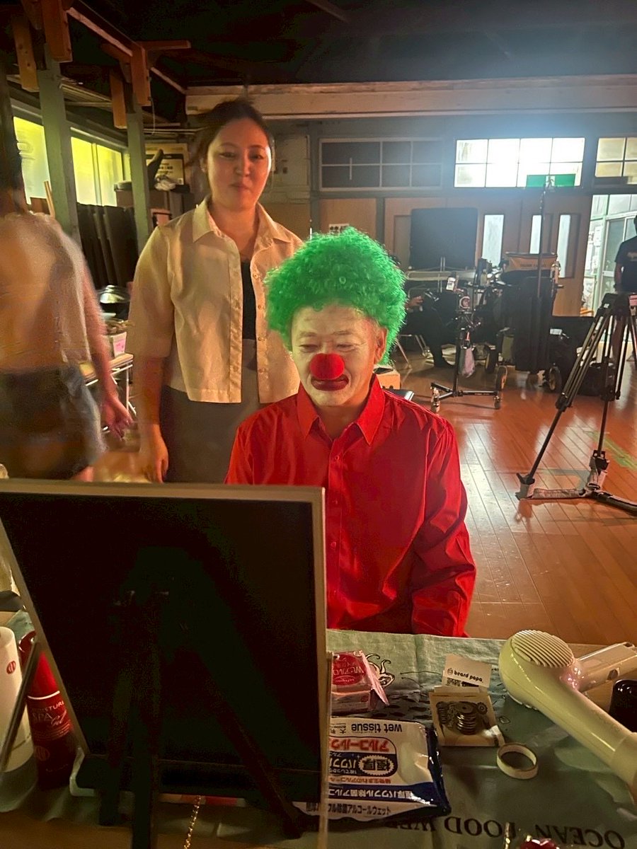 『龍が如く powered by 日本統一』

3話を10日間で撮ったみたいな話が出てるけど、そんなもん無理に決まってるだろ…

…11日間だ、11日ッ！

嘘はいかんぞ😜

#龍が如く
#日本統一