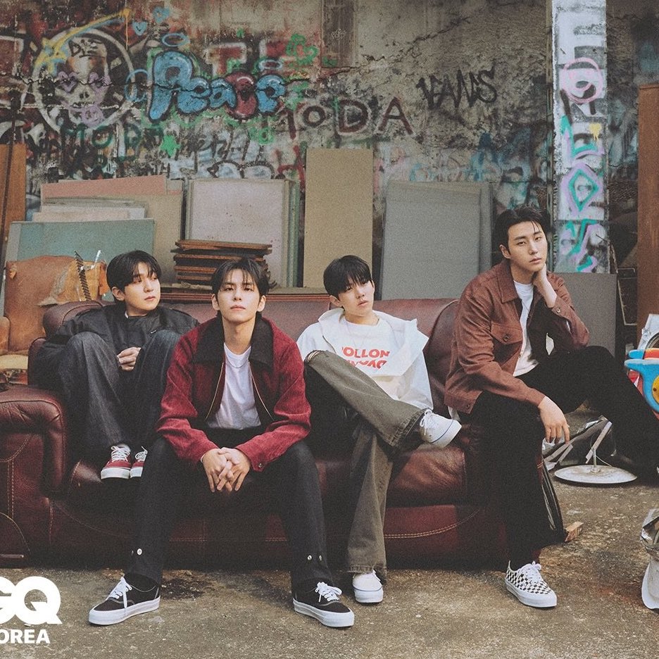 sshxttygame's tweet photo. Gini lohhhh, maksudnya outfit anak band… tolong lahhh @ stylist day6 😭🙏🏻 https://t.co/4rLe69eXmz