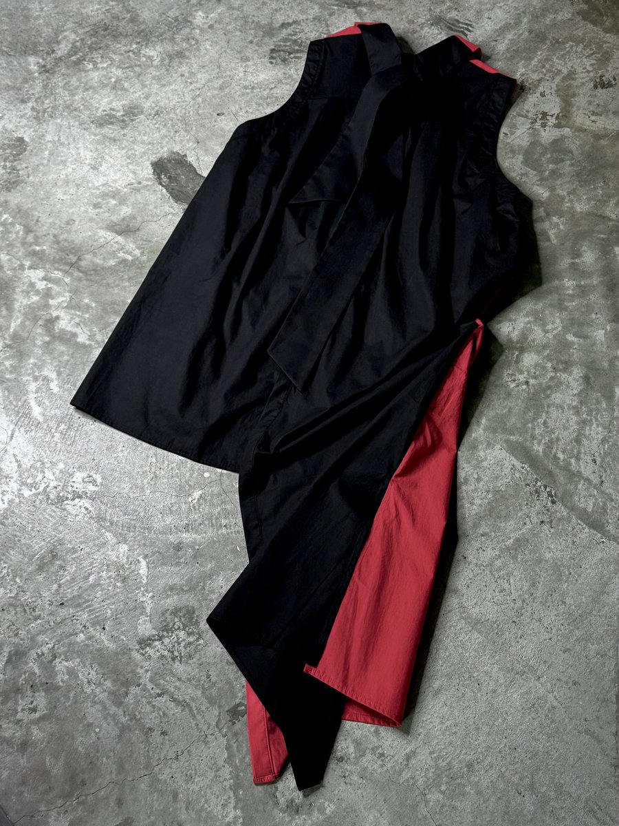 Usher on the Chinese New Year with the  DUAL SHIRT &amp; DRESS FROM DEPRESSION 

d-a-r-k-w-a-v-e.com/collections/de…