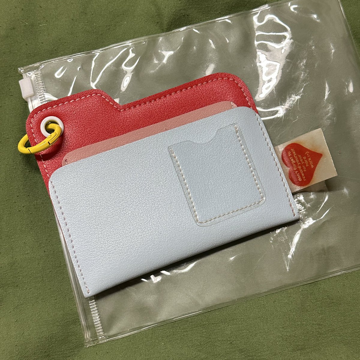 meanxstore's tweet photo. Card folder (Card holder / Card wallet) กระเป๋าใส่บัตร

Price : 130 ค่าส่ง 35฿ 

https://t.co/G0lwZ85kxC ♥️👜

#wggcraftstudio #ส่งต่อwggcraftstudio #wggcraftstudioส่งต่อ #ส่งต่อกระเป๋า #กระเป๋าใส่บัตร #cardholder https://t.co/wMflBLNrMS