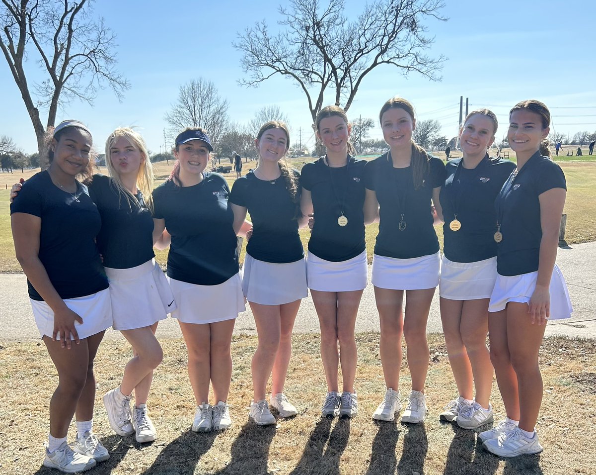 mnhsgolf's tweet photo. 2nd and 3rd places finishes today by our JV2 teams at The Frosty Open at Oak Hollow!!
@MckISDAth
@Coach_KBrewer
@McKinneyNorthHS
#MISDcharacterreps
#TexasWay https://t.co/V3QExnkGOE
