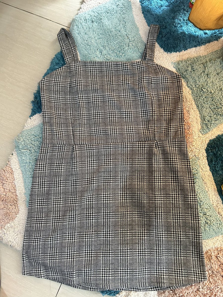 mulaiambis21's tweet photo. dress abu merk cotton on. ld 100cm panjang 70cm. masih bagus bgtt. 💰60.000 #zonauangᅠ https://t.co/CrgaAP27KT