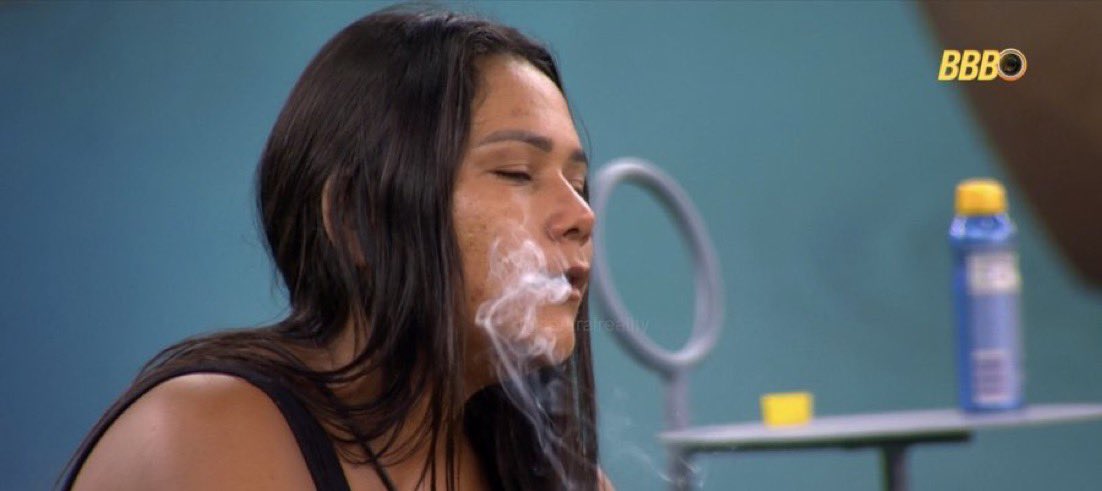Eu tenho absoluta certeza que essa burra não entendeu a dinâmica da prova do líder e está achando que a Marciele eliminou ela aleatoriamente KKKKKKKKKKKK #BBB26