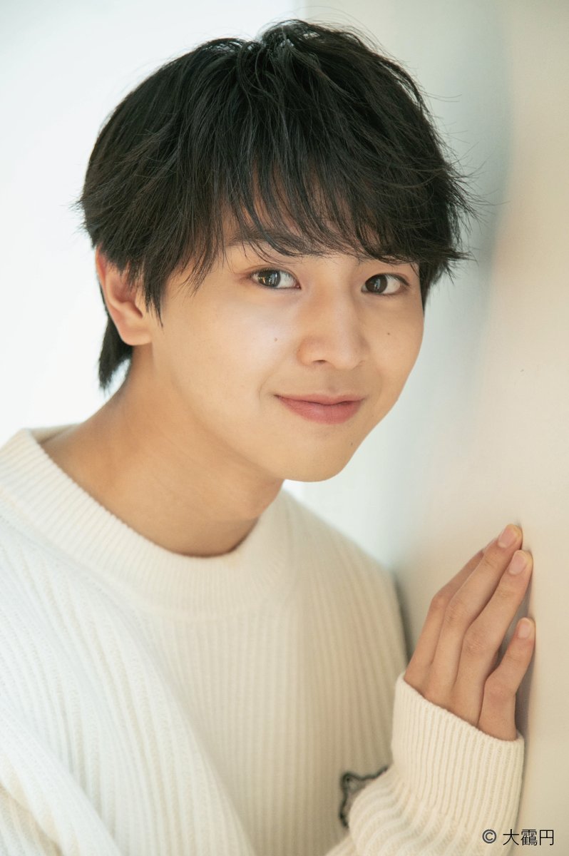 📣解禁 簡秀吉&amp;藤本洸大
修仲で話題の二人が表紙で登場❗
#簡秀吉 #藤本洸大 #修学旅行で仲良くないグループに入りました #ドラマ修学旅行

3/30発売
#GIANNABOYFRIEND 11 通常版
W表紙(BACK COVER)&amp;FASHIONグラビア16P特集‼️
❤️特別付録『A4サイズ撮り下ろし両面フォトカード』
簡秀吉&amp;藤本洸大