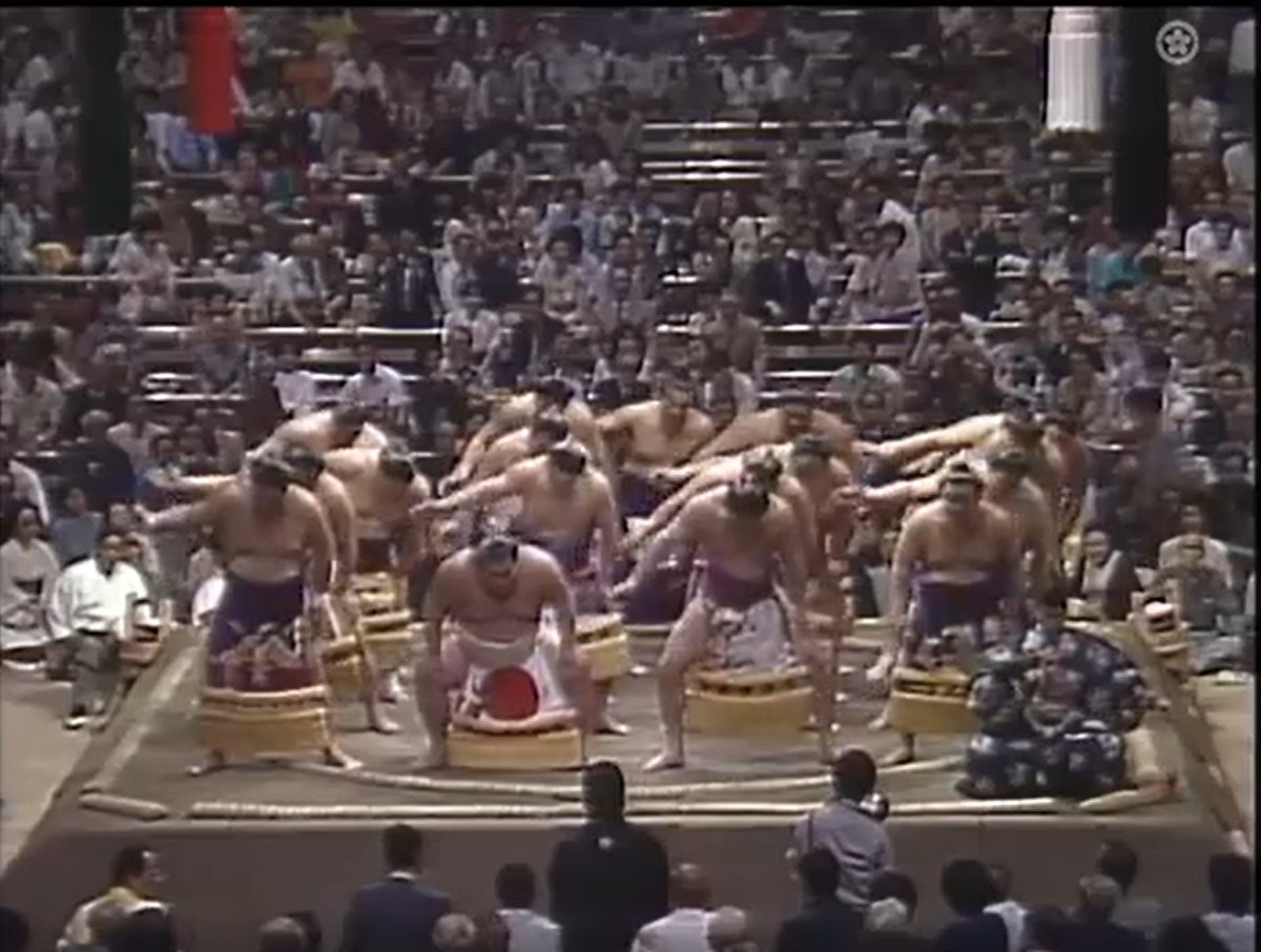 アーカイブ場所】 昭和60年五月場所中日。 天覧相撲は御前掛かりの