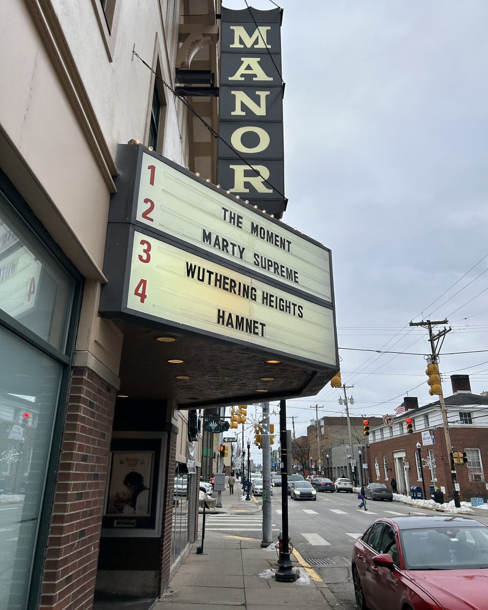 At the Chronically Online theatre &amp; this is all they’re playing.