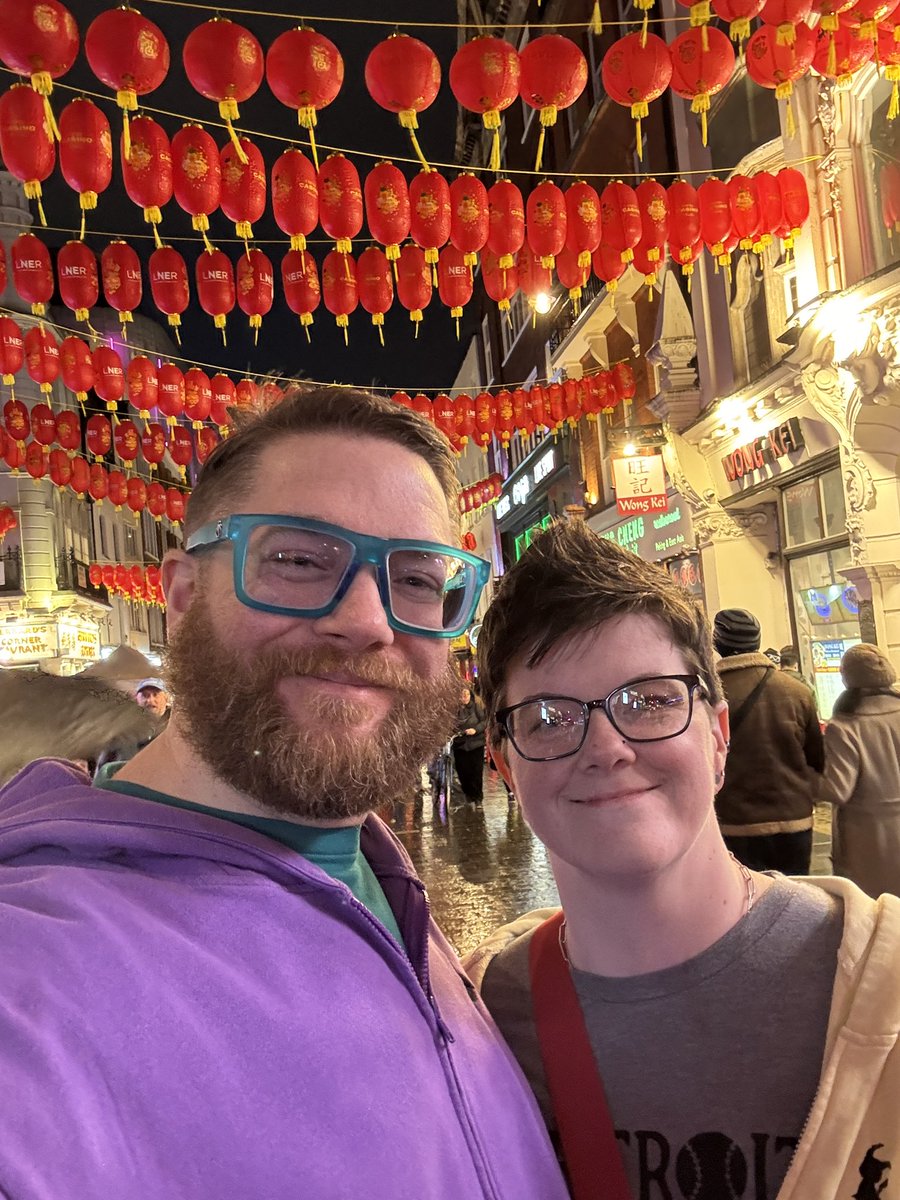 EUIC day 0 London was so hype!! Being able to experience this with my bestie is such a blessing 🥹🥹