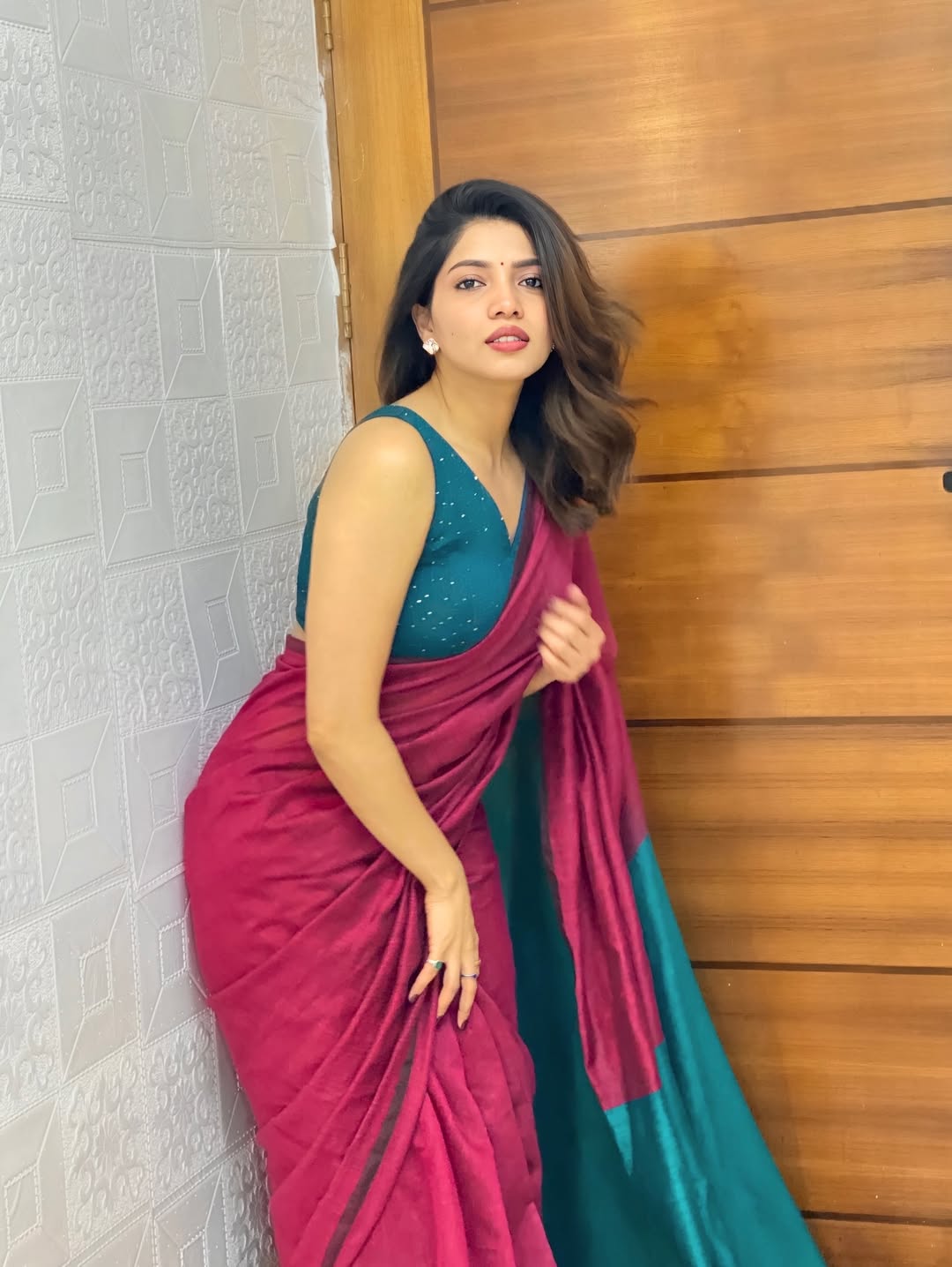 HBAXIqBbcAAx5_k?format=jpg&name=large