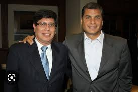 CORREA Y UNO DE SUS FAVORITOS. MARCO CALVOPIÑA VEGA, ADJUDICÓ A DEDO MÁS DE 50 MIL MILLONES DE DÓLARES EN PETRÓLEO COMO GERENTE GENERAL DE PÉTRO.  PERJUDICARON AL PAÍS EN MÁS DE 5 MIL MILLONES Y TODO QUEDÓ EN LA IMPUNIDAD.