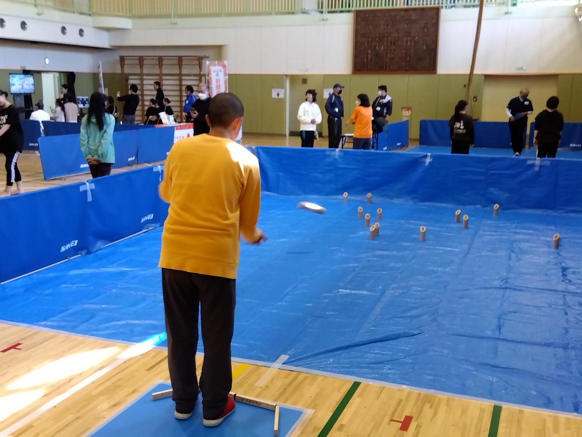 sports_tokyo's tweet image. 事前申込不要、参加費無料、誰でも参加できる #パラスポーツ 体験教室があります！
簡単に楽しめる #風船バレー、#モルック 、#eスポーツ 等を自分のペースで気軽に体験！
#墨東特別支援学校『パラスポーツ ・レクリエーションひろば』はこちら
tef.or.jp/business/schoo…