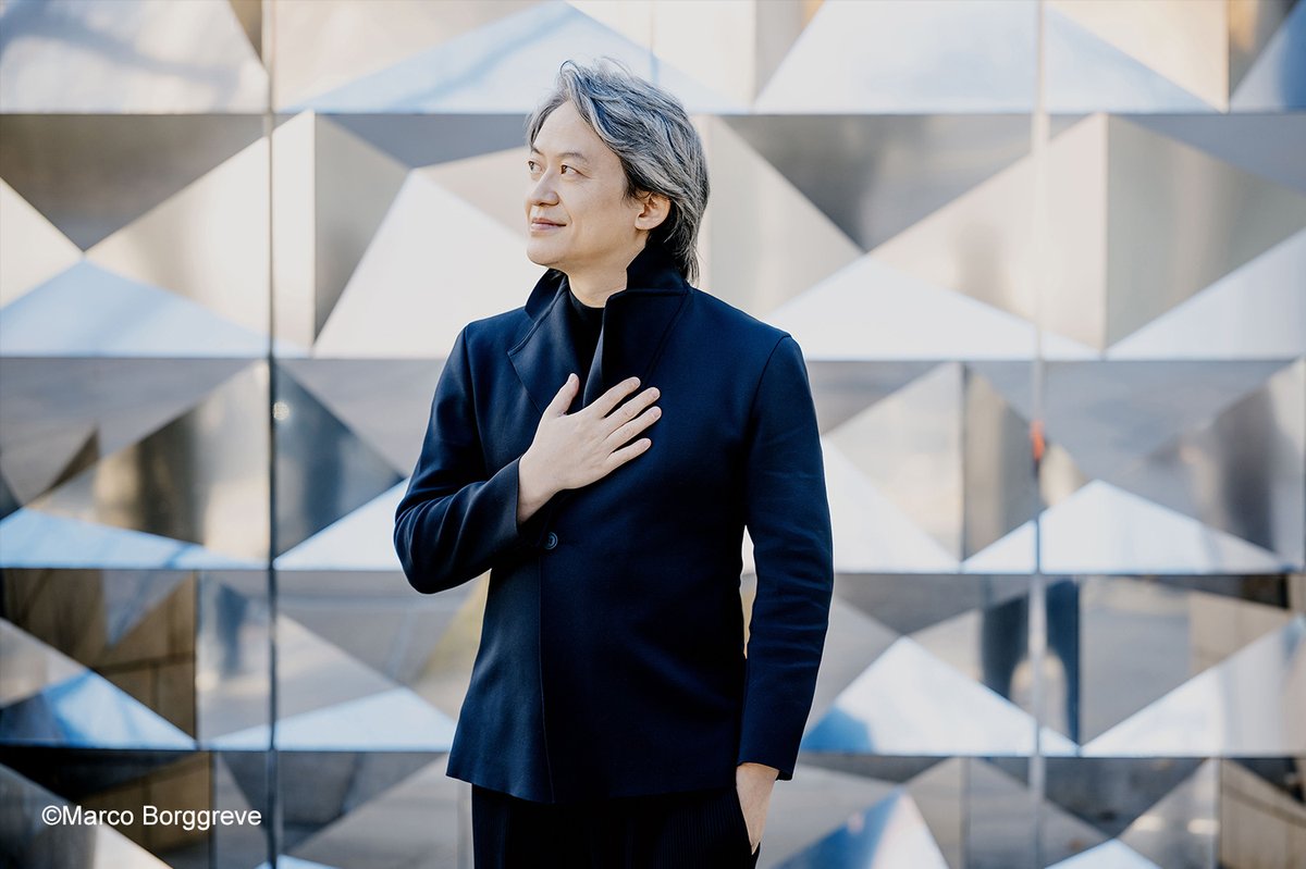 指揮者の鈴木優人が旭化成エレクトロニクス株式会社（AKM）のオーディオブランド「VELVET SOUND」のブランドアンバサダーに就任いたしました。
鈴木はこれから「VELVET SOUND」ブランドアンバサダーとして、同製品広告等に登場してまいります。ご注目ください。
japanarts.co.jp/news/p9686/