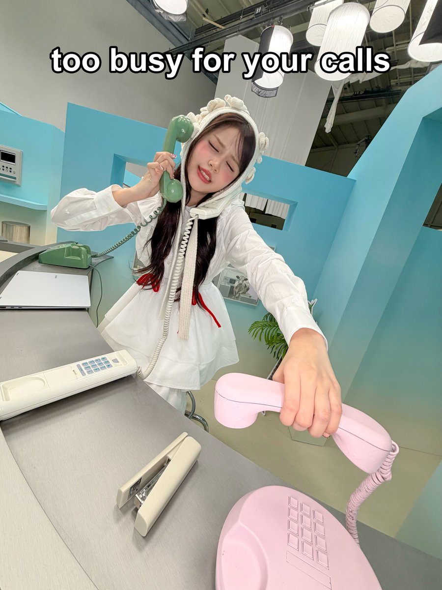 Hearts2Hearts's tweet image. a normal day in S2U company…

#Hearts2Hearts #하츠투하츠 #H2H 
#RUDE! #Hearts2Hearts_RUDE!