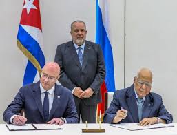 #Kremlin  evalúa apoyo energético a #Cuba para aliviar su #Crisis. Portavoz ruso:  'Estamos discutiendo opciones con nuestros amigos cubanos'. 📷 #Solidaridad #Rusia <a href="/mariofsabines/">Mario Sabines Lorenzo</a> <a href="/CaridadPoey/">Marieta Poey Caridad</a> <a href="/LuisAlbertRodr/">Luis Alberto Rodriguez</a> <a href="/AnaGonzlezGoic1/">Ana González Goicochea</a> <a href="/Josemiguelsolis/">José Miguel</a> <a href="/gpppmatanzas/">Gobierno Provincial del Poder Popular en Matanzas</a> <a href="/PartidoPCC/">Partido Comunista de Cuba</a>
