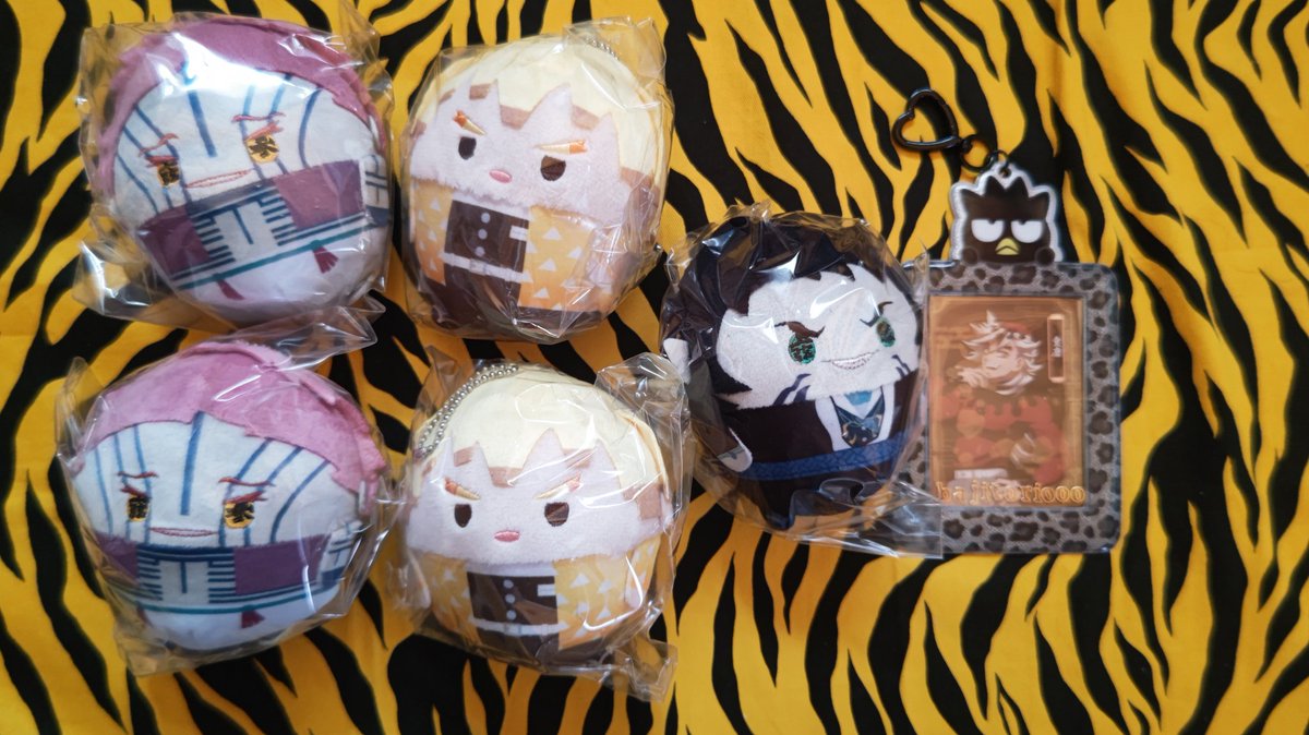 bajitoriooo's tweet photo. 【譲渡】鬼滅の刃 はぐキャラ ふわコロりん 10

譲▶猗窩座2 善逸2 獪岳

求▶定価＋送料

初回プロカ必読
1点から譲渡可能です。 https://t.co/tJU4lYHuLx