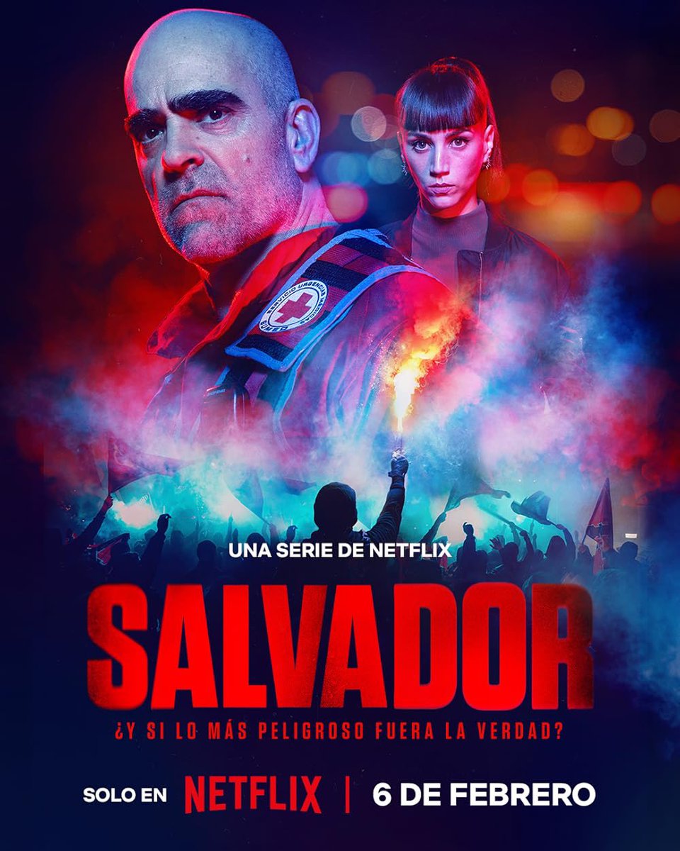 ¿Alguien la está viendo? #serie #Salvador