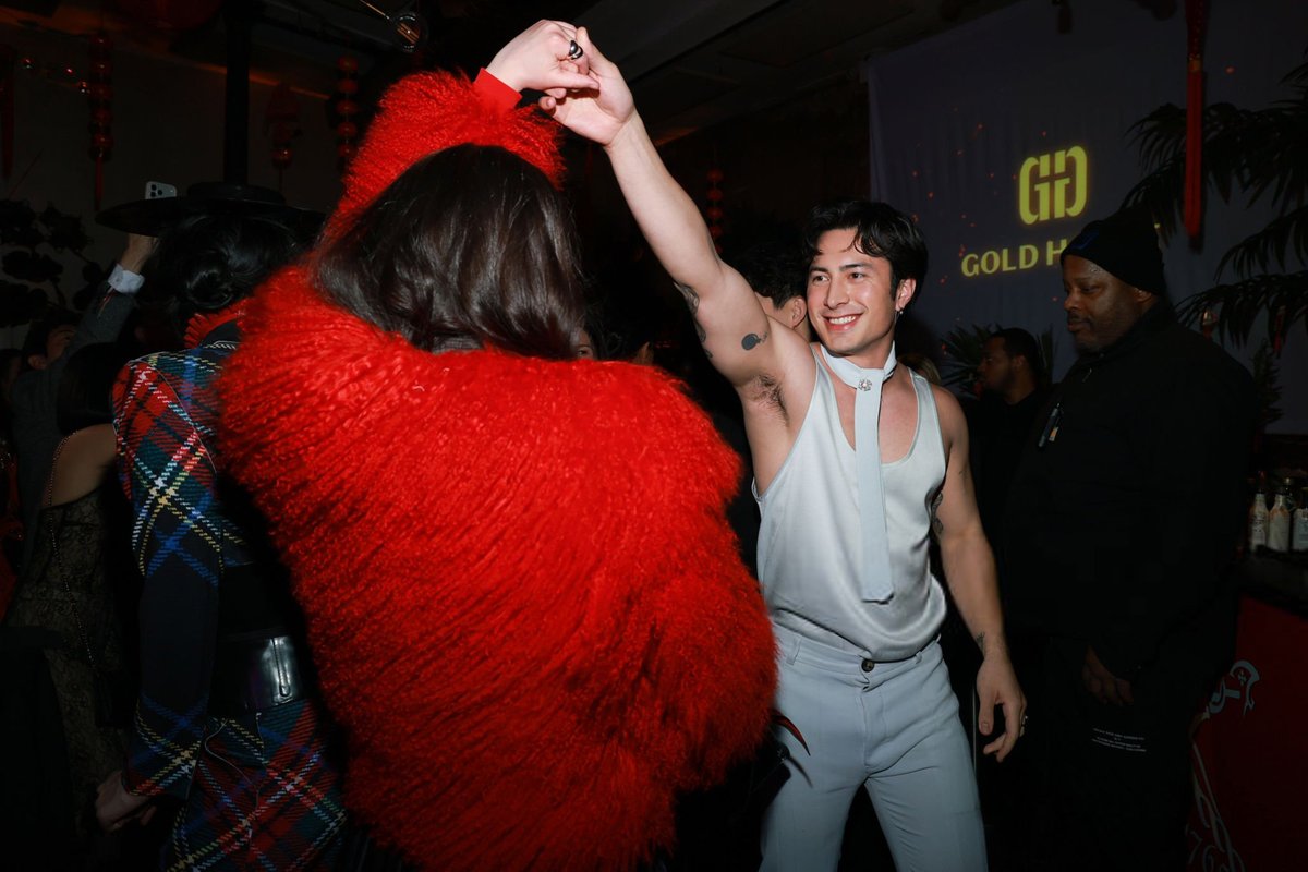Hudson Williams and Lola Tung dancing tonight at the Gold House party!