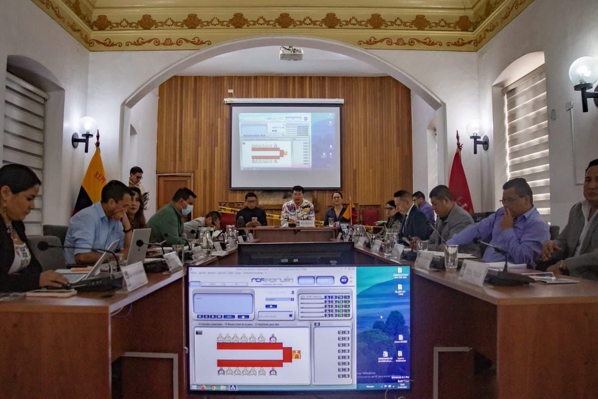 📄 En segundo debate, fue aprobada la Ordenanza Sustitutiva de Turismo, que se constituirá en el instrumento normativo para fomentar, regular, gestionar y controlar la actividad turística en nuestro cantón. Un paso importante para el fortalecimiento del sector.