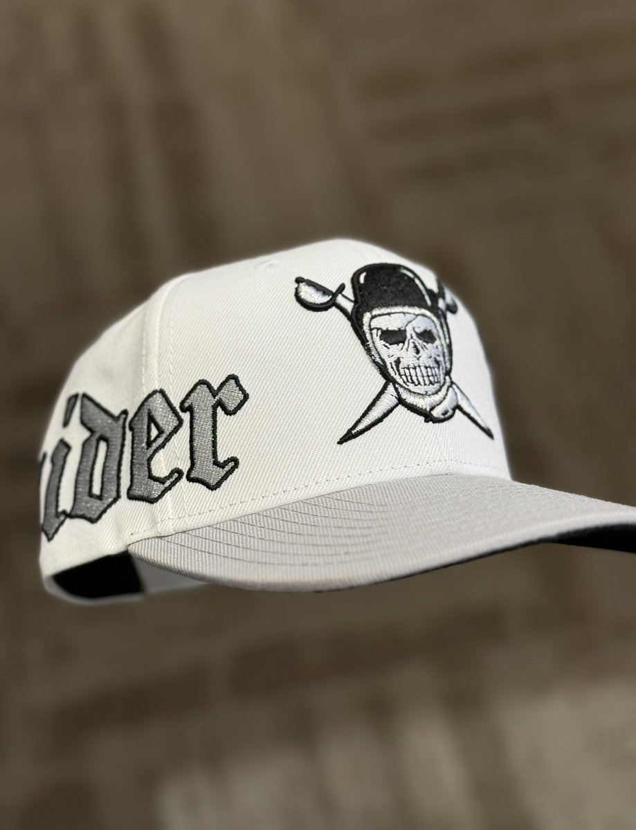 YouKnowBall_pin's tweet photo. No offseason for us! Next drop is here &amp; it’s my favorite of the 3… so damn CLEAN 🧼

The YKB “AFL” Snap drops THIS Saturday 2/14/26 @ 3 PM PST ☠️ Set an alarm, just like the first 2 it’s limited quantities!!

Want a FREE hat?? Just follow, RT this &amp; tag a Raider fan ⬇️🏴‍☠️ #YKB https://t.co/kHHc8QeDkM