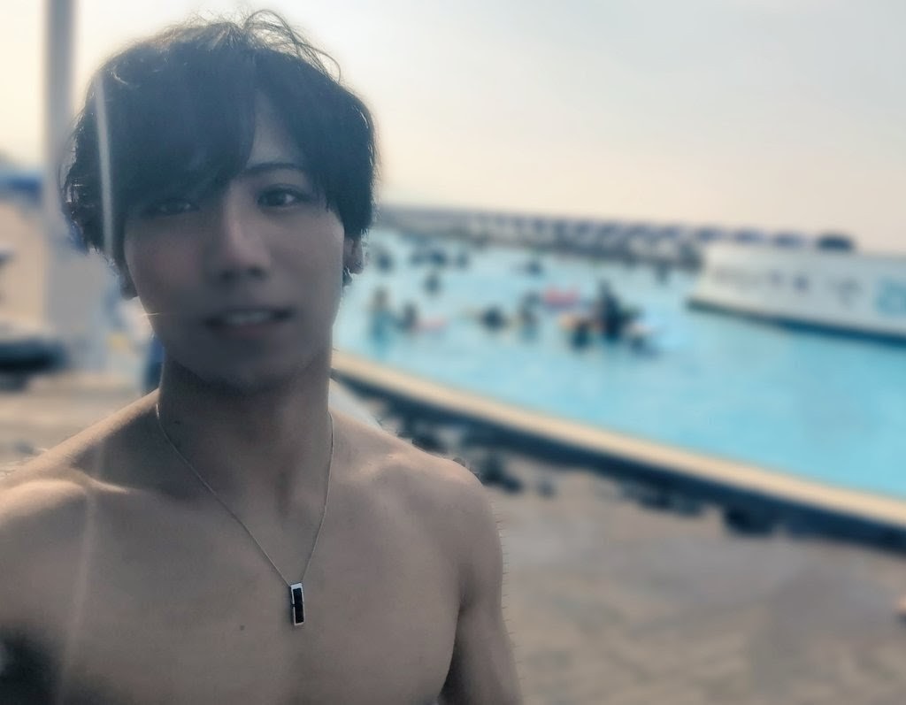 kento_noah_v3's tweet photo. 夏の自分が一番いきいきしてる気がするからもう冬終わってほしい🥶 https://t.co/rtfWszVIml