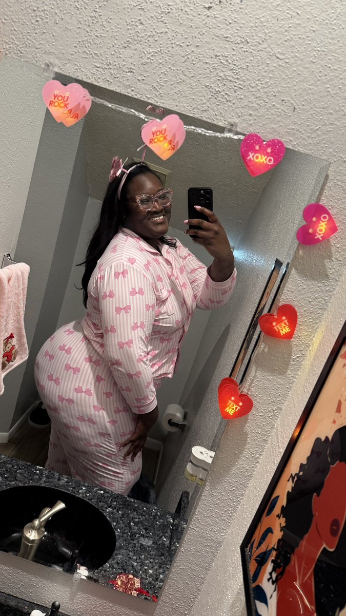 Symone the Scorpio ♏️🦂 tweet media