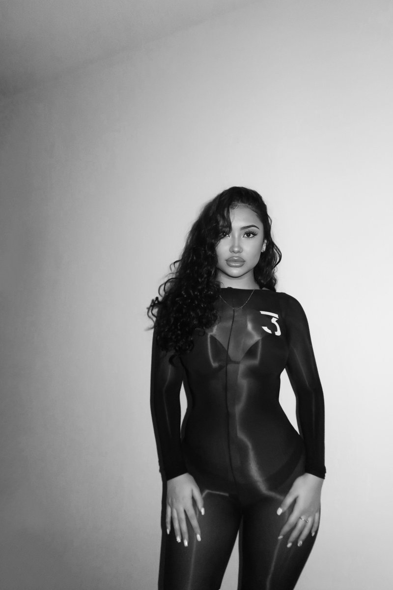 エラーラ (@777elara) on Twitter photo 