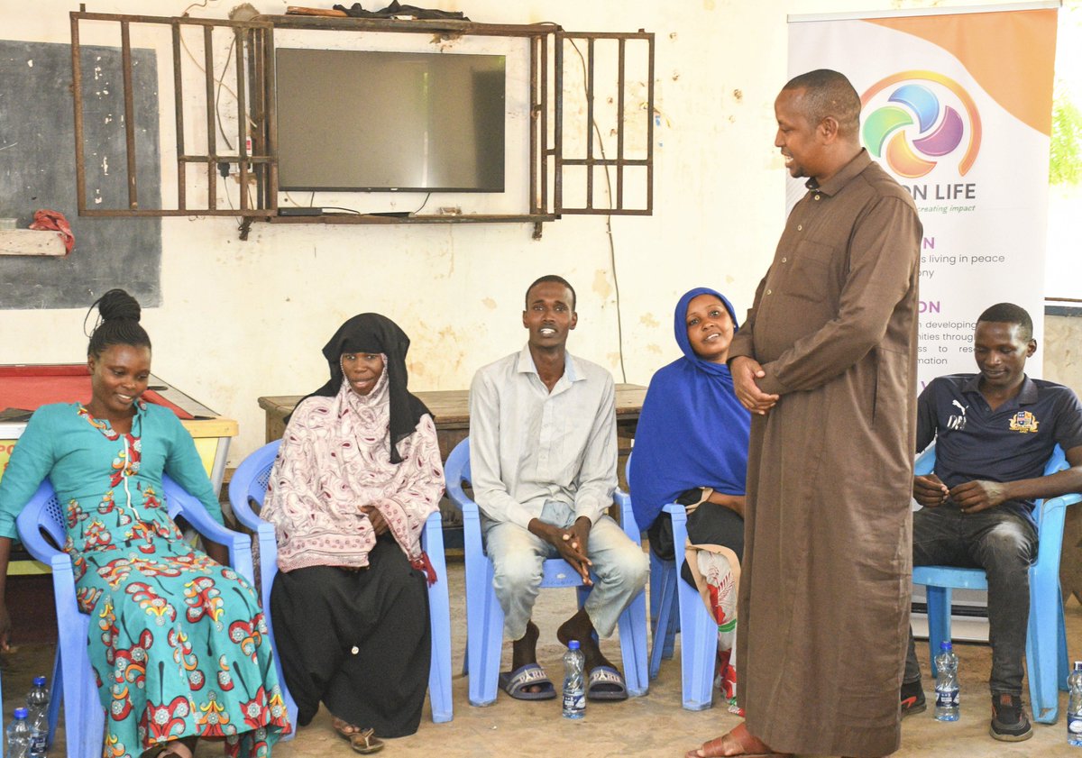 actionlife_Ke's tweet image. \Action Life convened a Learning &amp;amp; Sustainability Workshop in Lamu, bringing together govt, security actors &amp;amp; youth groups to reflect on lessons and strengthen youth-led livelihoods in apiculture, fisheries, cassava &amp;amp; cashew value chains.##YouthEmpowerment #BlueEconomy