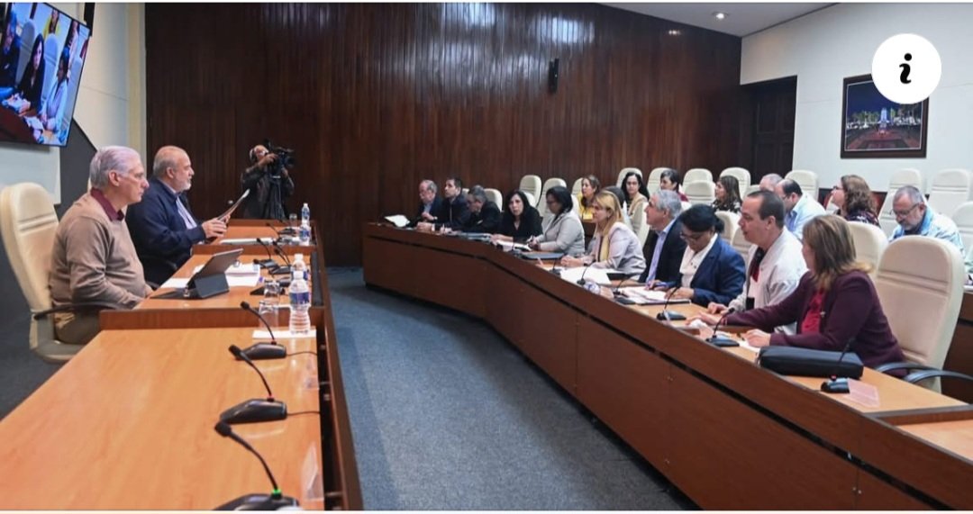 Esta semana el Presidente <a href="/DiazCanelB/">Miguel Díaz-Canel Bermúdez</a> chequeó Programa de desarrollo de vacunas antineumocócicas conjugadas, de Instituto Finlay de Vacunas. Se avanza en nuevos candidatos que de gran impacto en la calidad de vida de nuestro pueblo, especialmente de nuestro niños más pequeños.