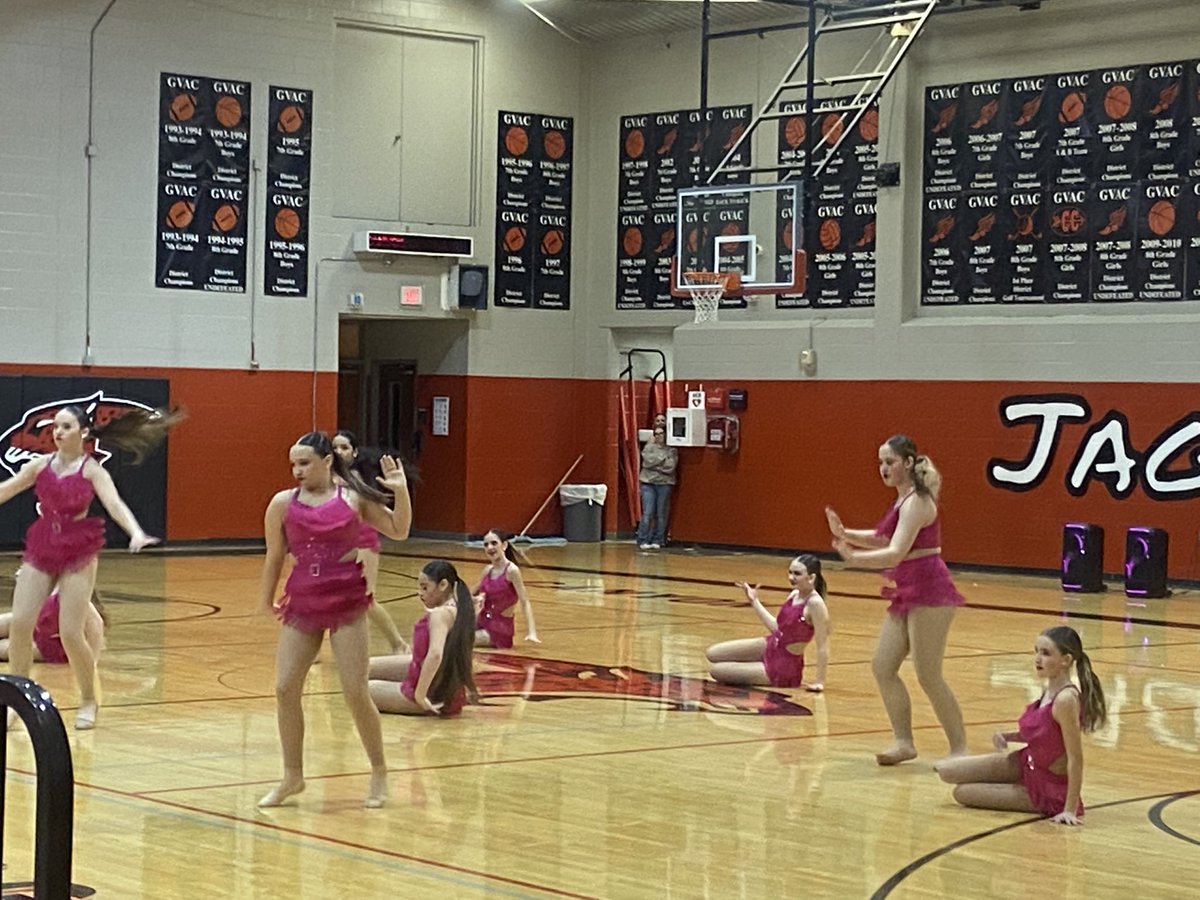 Canyon Middle School tweet media