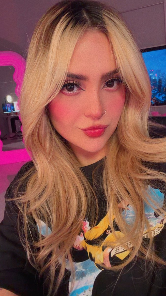 Morrita prende mini stream. Caile