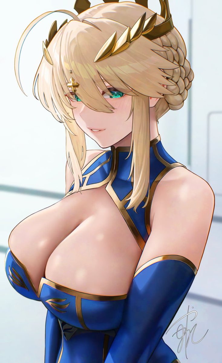 ·Do any (M) Ritsuka's follow me?

Or Shirou's?