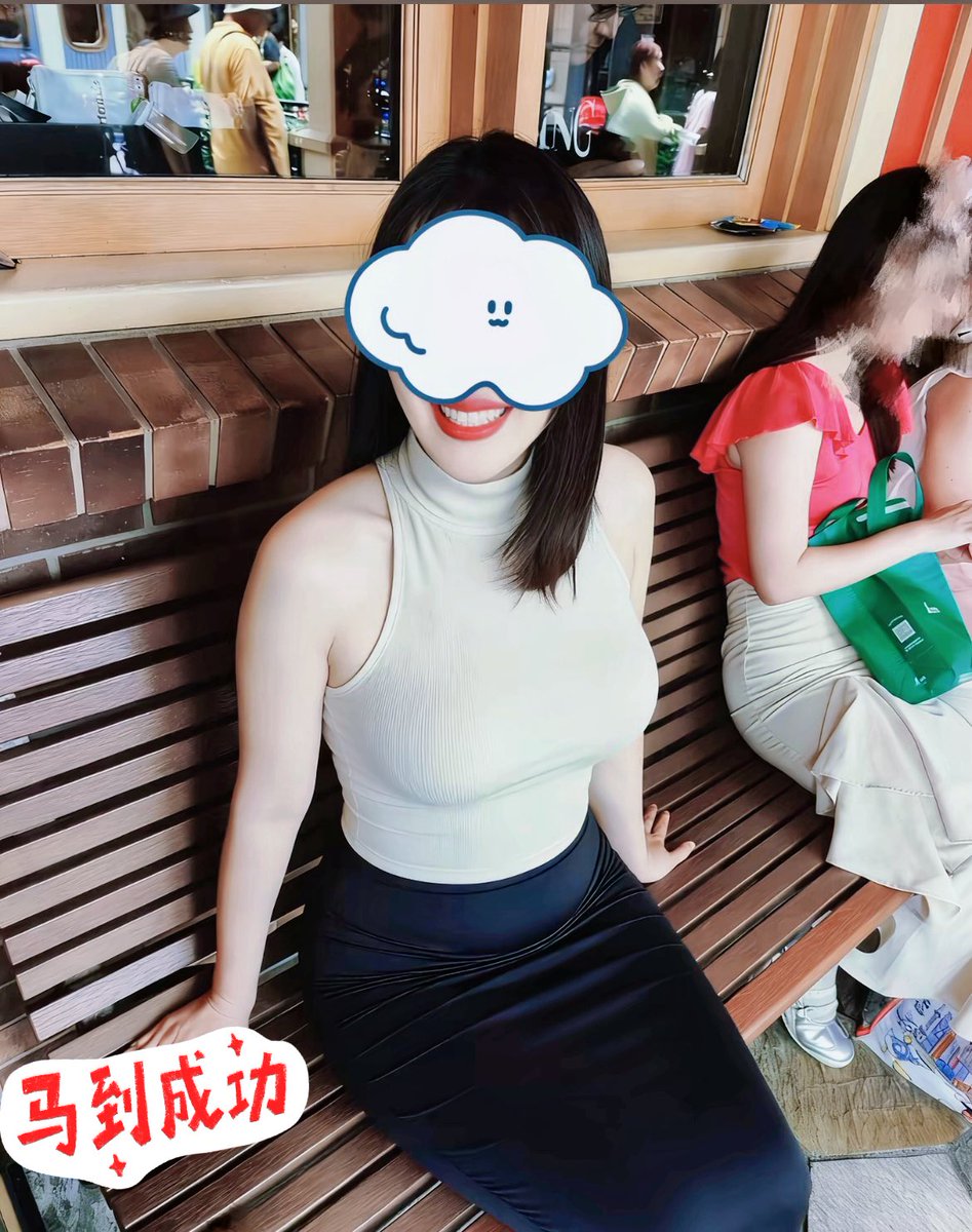 爱妻蝴蝶 tweet media