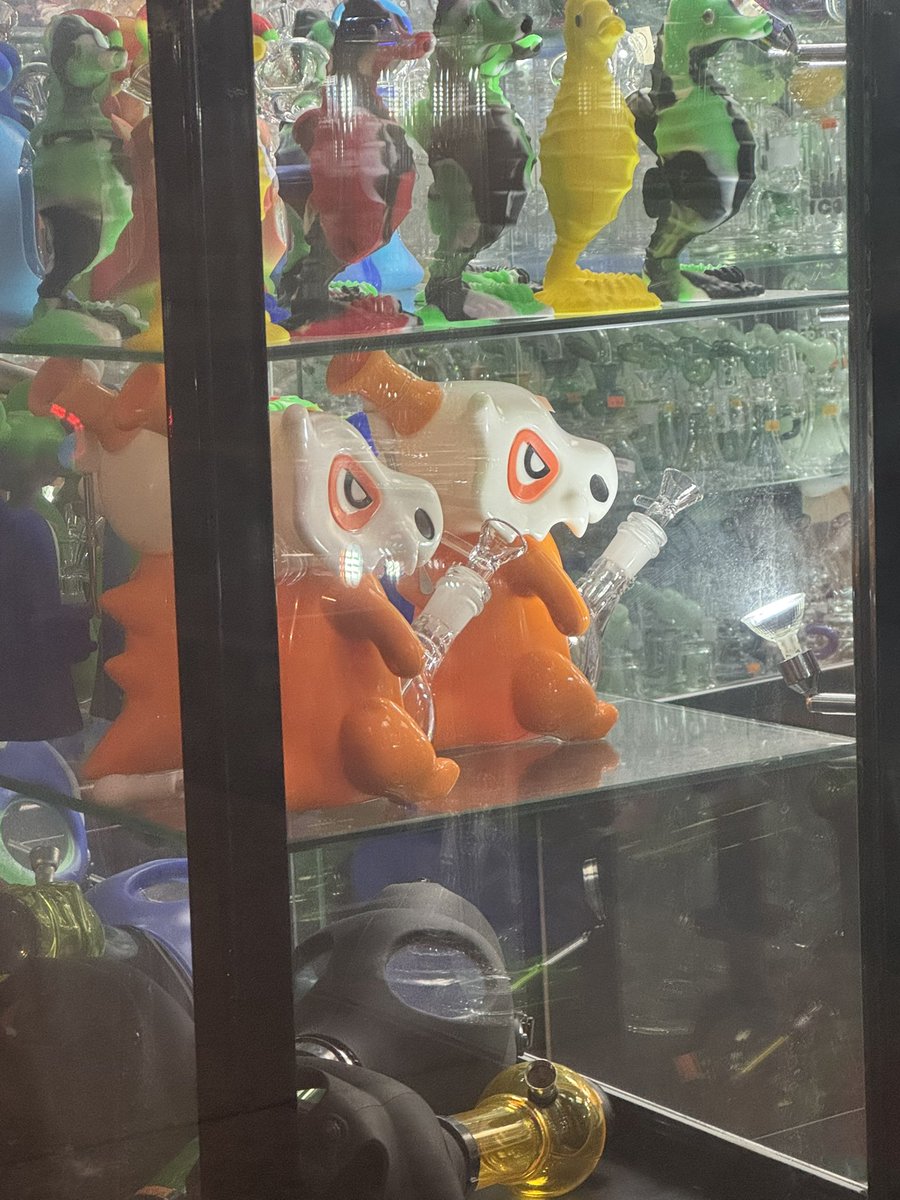 REFINE | syd tweet media