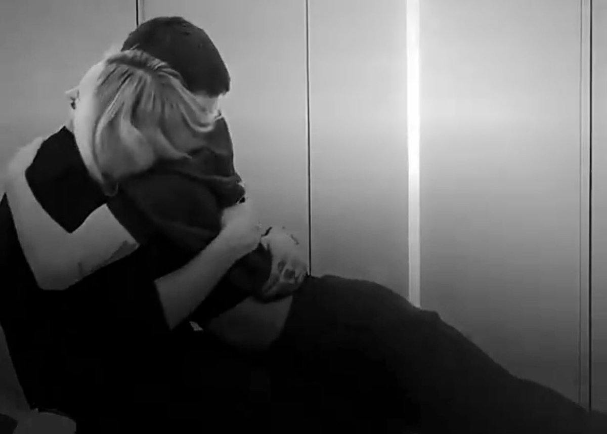 Selin: “vellai i madh Selin ka nevoje per nje perqafim nga Gimbo ne keto momente” ❤️‍🩹
 #bbvipal5